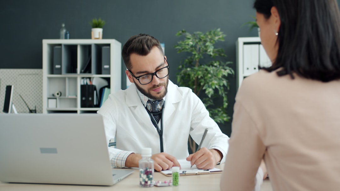 Read more about the article Creatinine vs eGFR: Which Kidney Test Matters More?