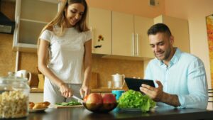 Read more about the article Can a High-Protein Meal Raise Creatinine and Lower Your eGFR?
