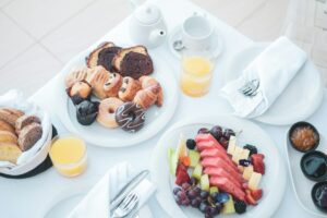 Read more about the article Should You Take Supplements With Food or on an Empty Stomach?